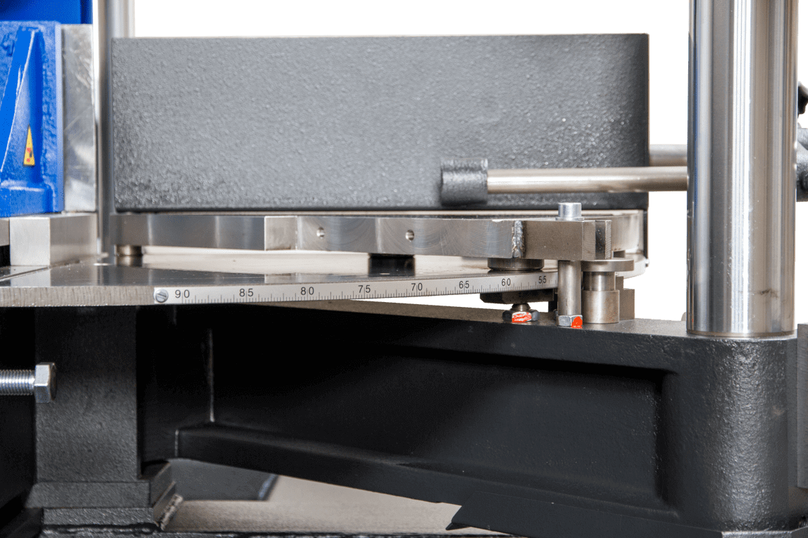 semi-automat-PP 302 G